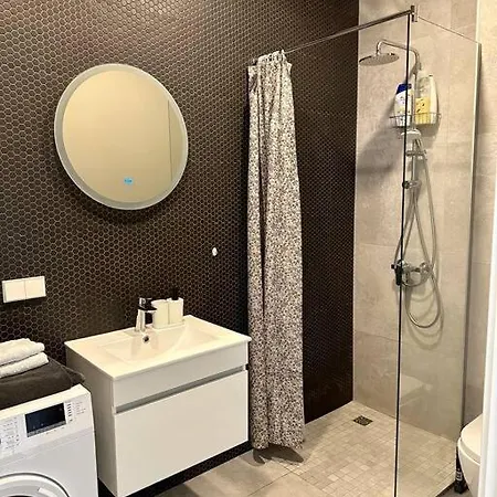 Modern Retreat アパート